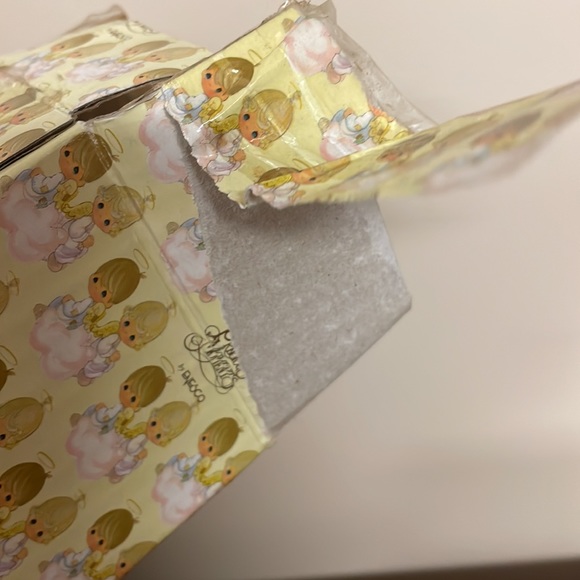 Previous Moments Birthstone Bell January - Picture 4 of 4